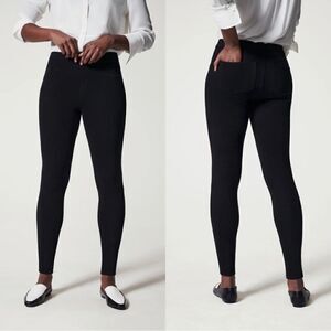 SPANX Jean-Ish Ankle Pocket Leggings in Black Size Small